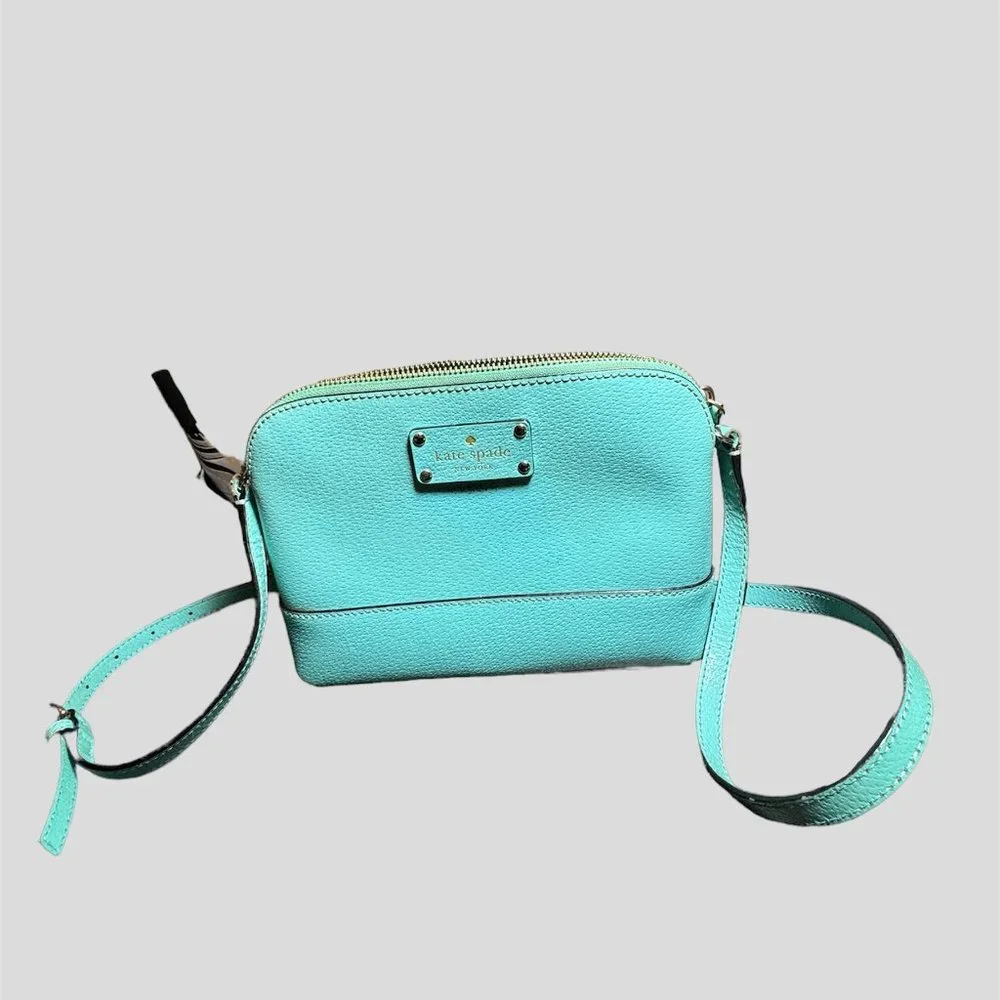 Kate Spade Wellesley Hanna baby blue leather crossbody purse